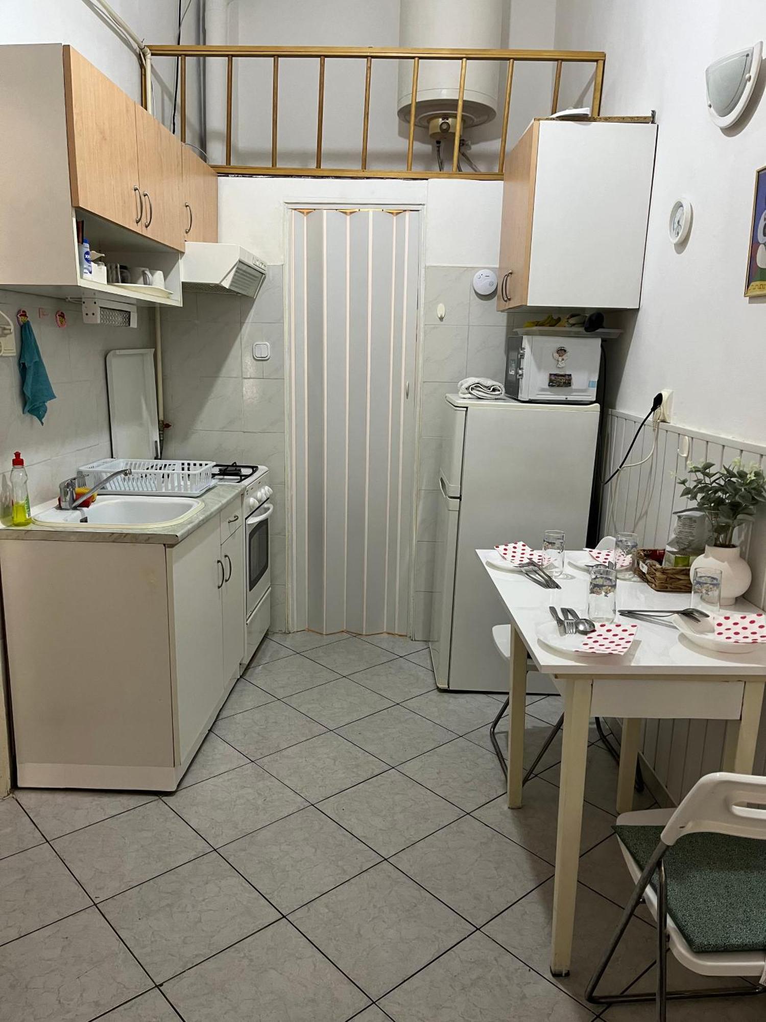 Lavender Apartment Near Heroes' Square & Puskas Stadium بودابست المظهر الخارجي الصورة